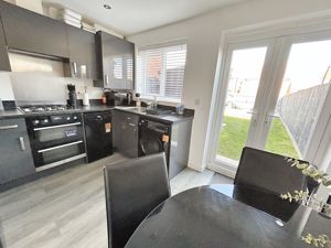 Kitchen- click for photo gallery